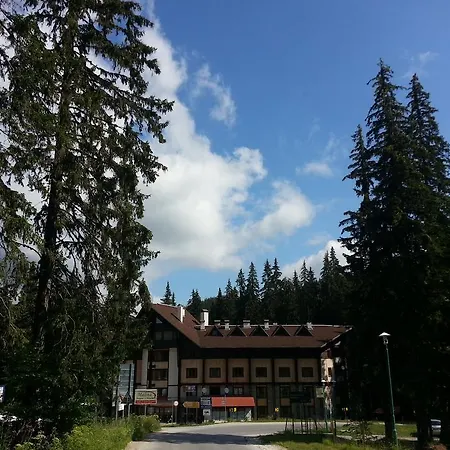 Aparthotel малина 4*