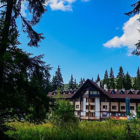 малина Aparthotel 4*