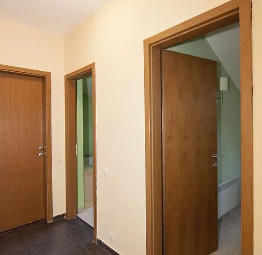 малина Aparthotel