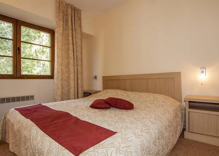 Aparthotel малина