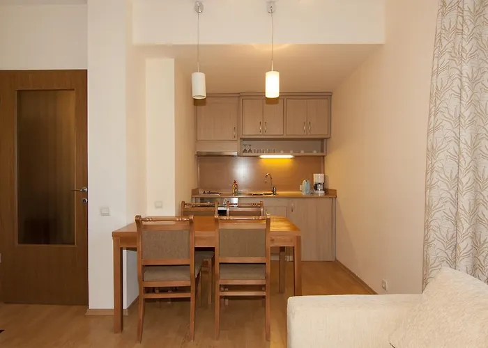 малина Aparthotel 4*