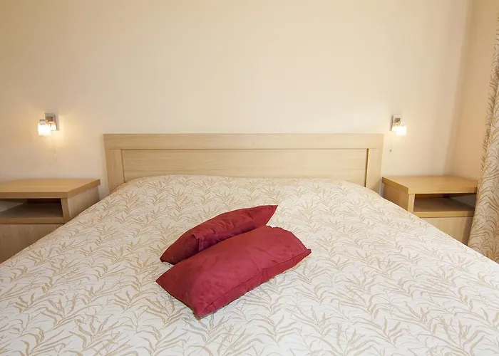 Aparthotel малина