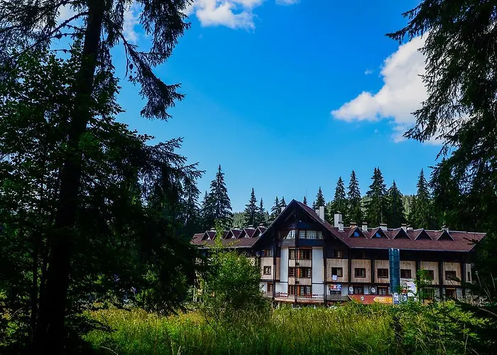 малина Aparthotel 4*